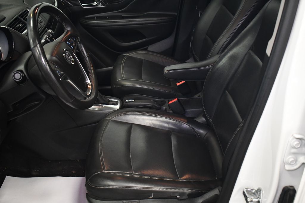 Thumbnail: 2014 Buick Encore - 6