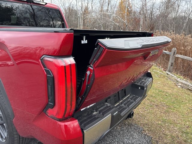 2026 Toyota Tundra Limited - Photo 12