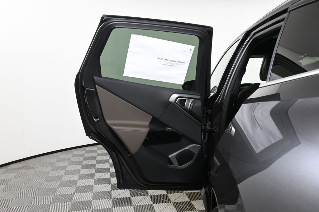 Thumbnail: 2026 BMW X3 - 31