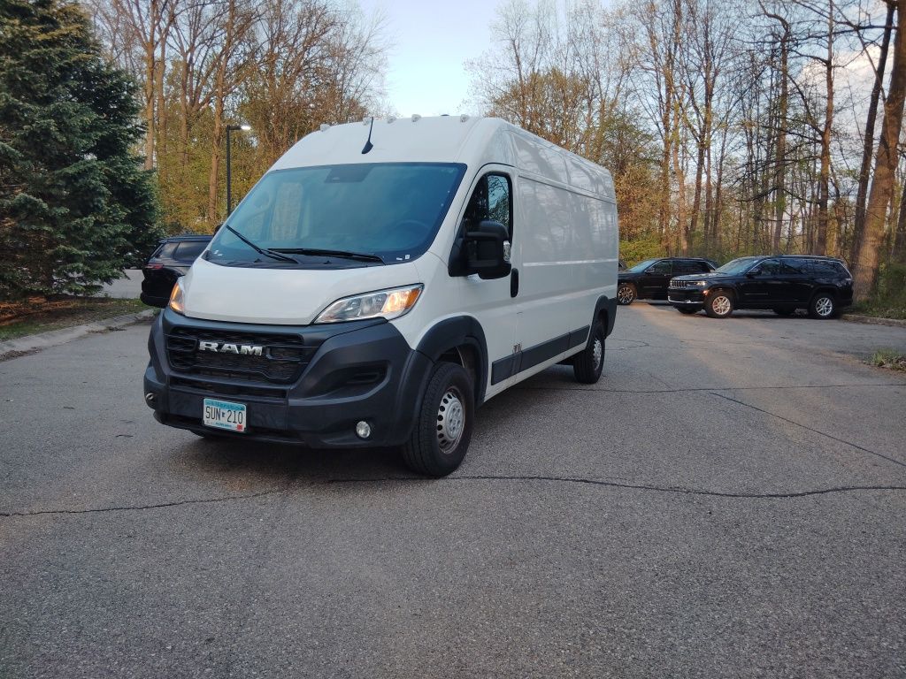 Bright White Clearcoat 2026 RAM ProMaster Van 9-Speed Automatic