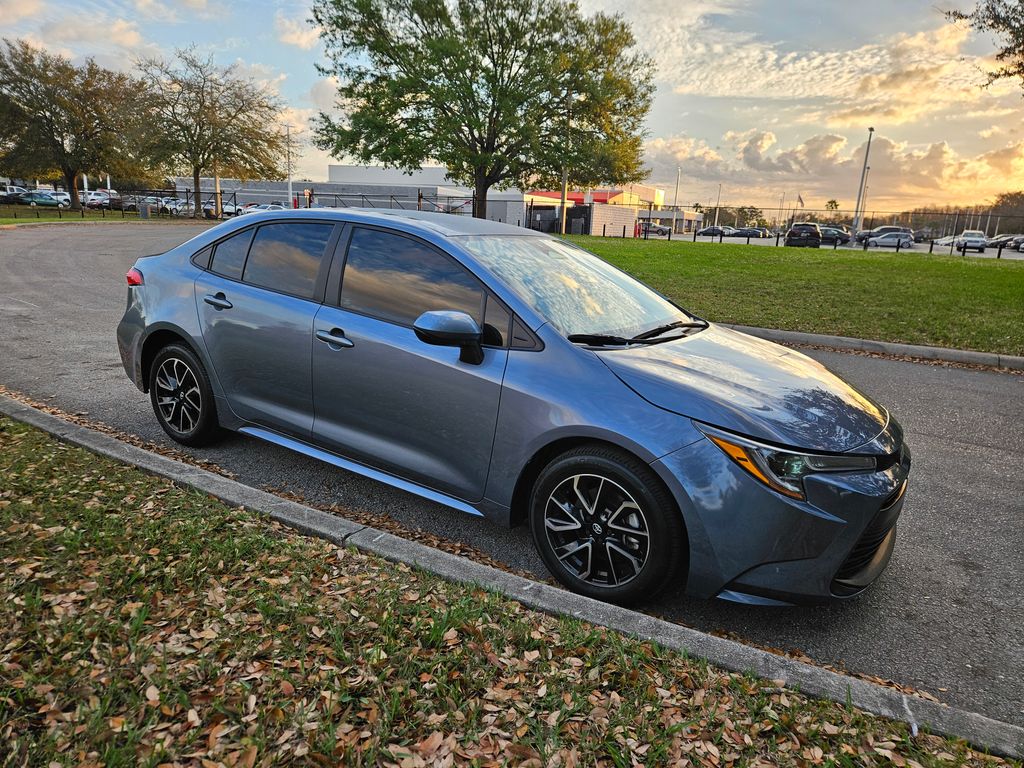 2023 Toyota Corolla LE 7