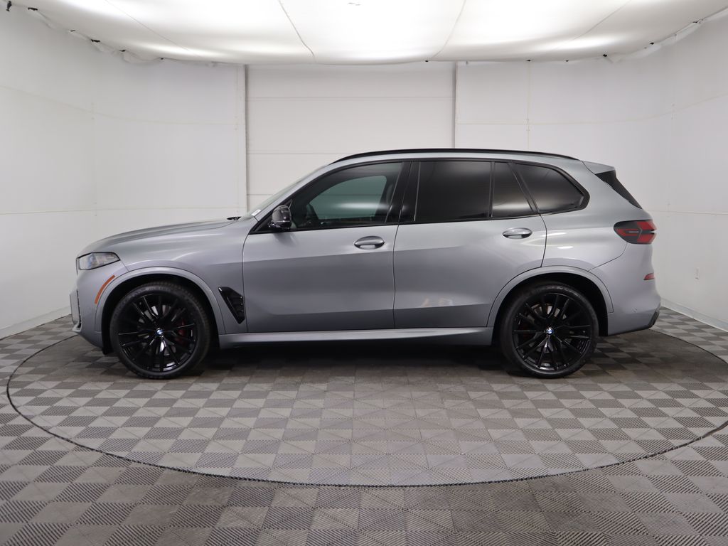 2024 BMW X5 M60i 8