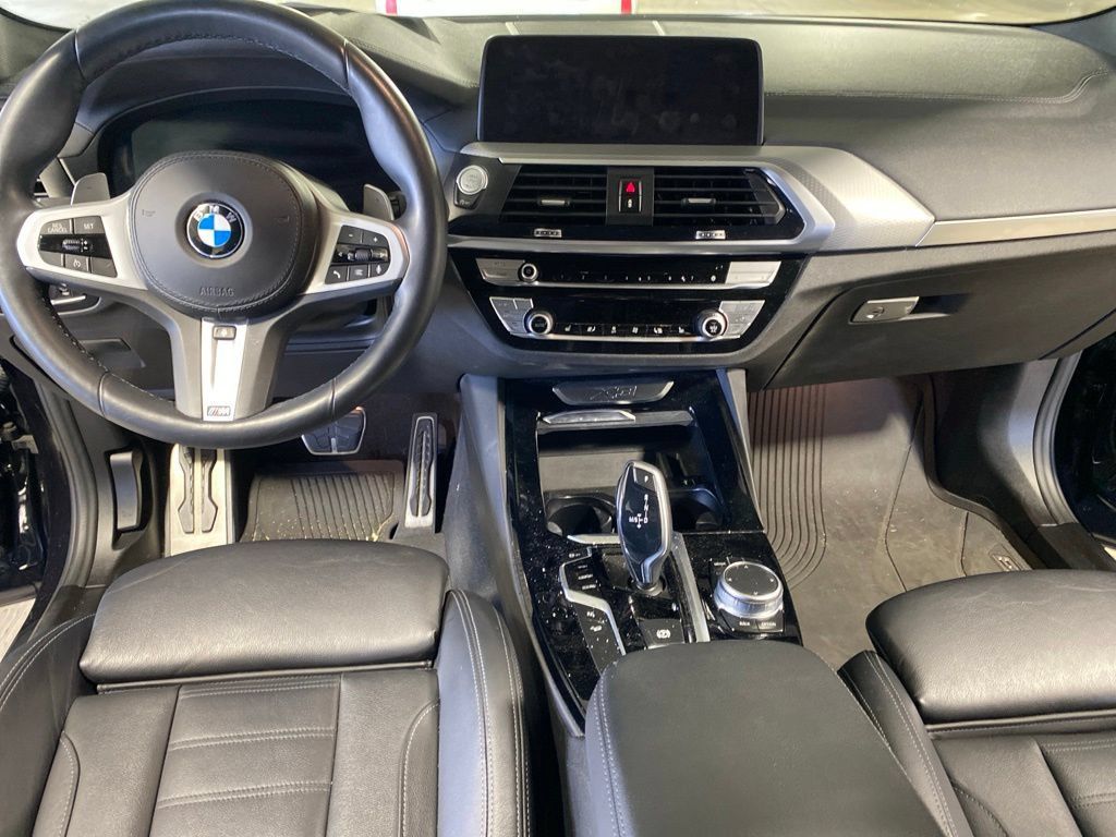 Used 2021 Carbon Black Metallic BMW xDrive30i image 9