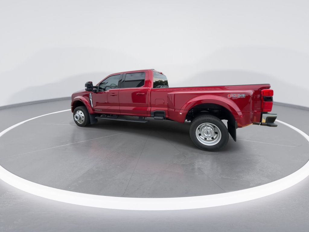 Used 2026 Ruby Red Metallic Ford XLT image 5