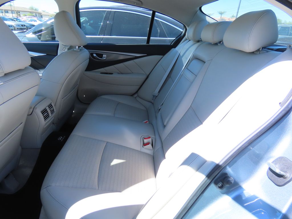 Thumbnail: 2014 INFINITI Q50 - 11