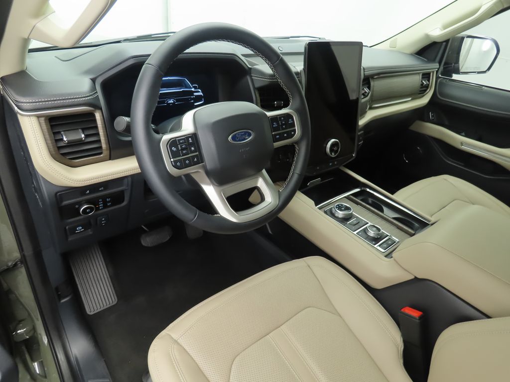 Thumbnail: 2024 Ford Expedition - 9