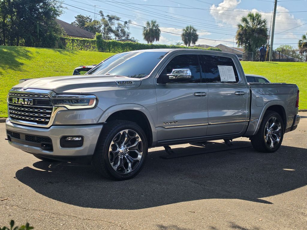 2025 RAM 1500 Limited Crew Cab 4WD