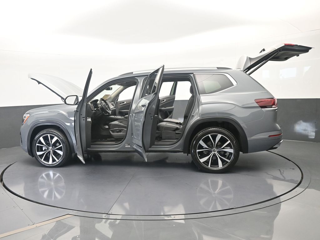 Used 2025 Gray Volkswagen 2.0T SEL Premium R-Line image 68