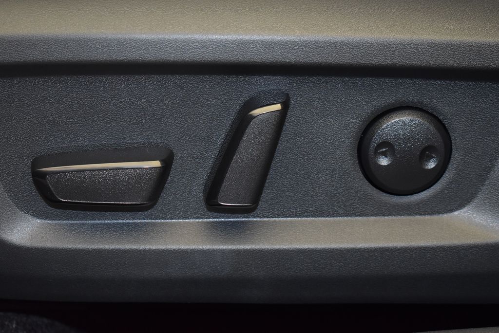 Thumbnail: 2026 Nissan Rogue - 14