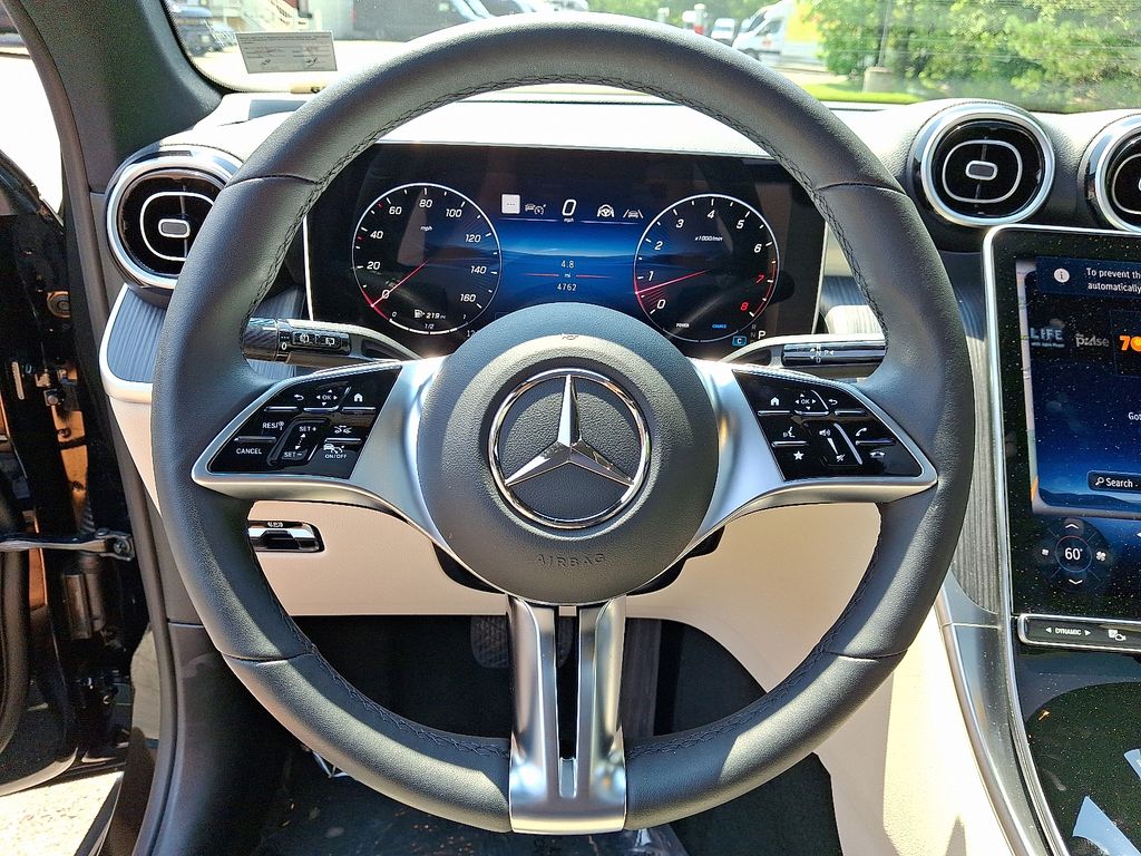 Thumbnail: 2026 Mercedes-Benz GLC - 20