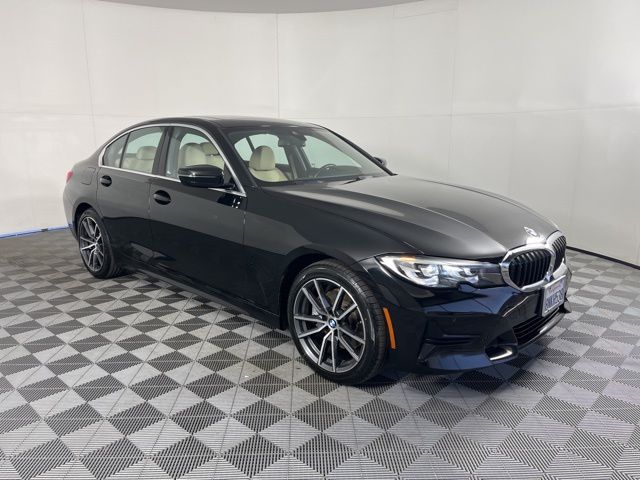 Thumbnail: 2019 BMW 3 Series - 3