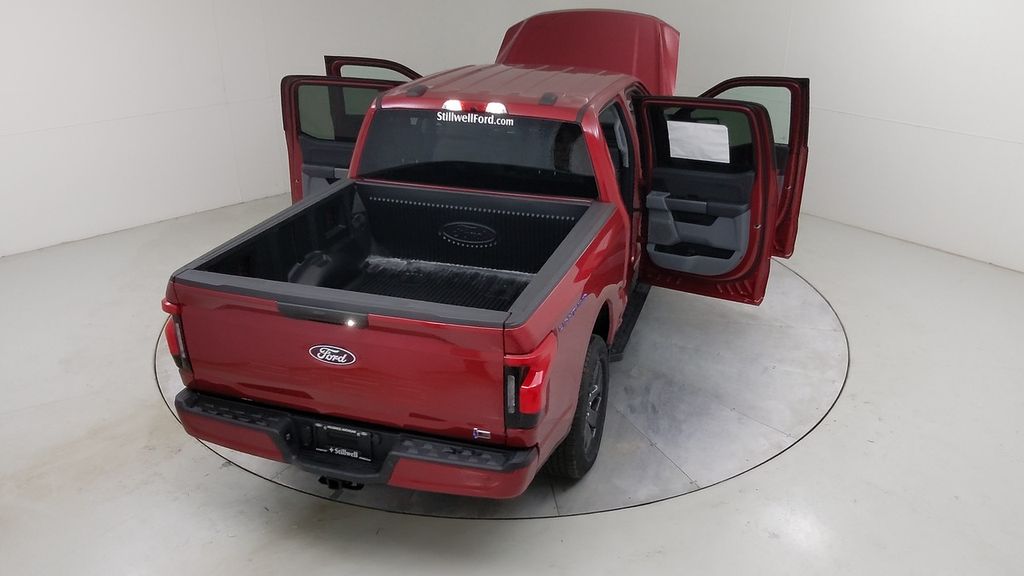 2025 Ford F-150 Lightning Flash - Photo 100