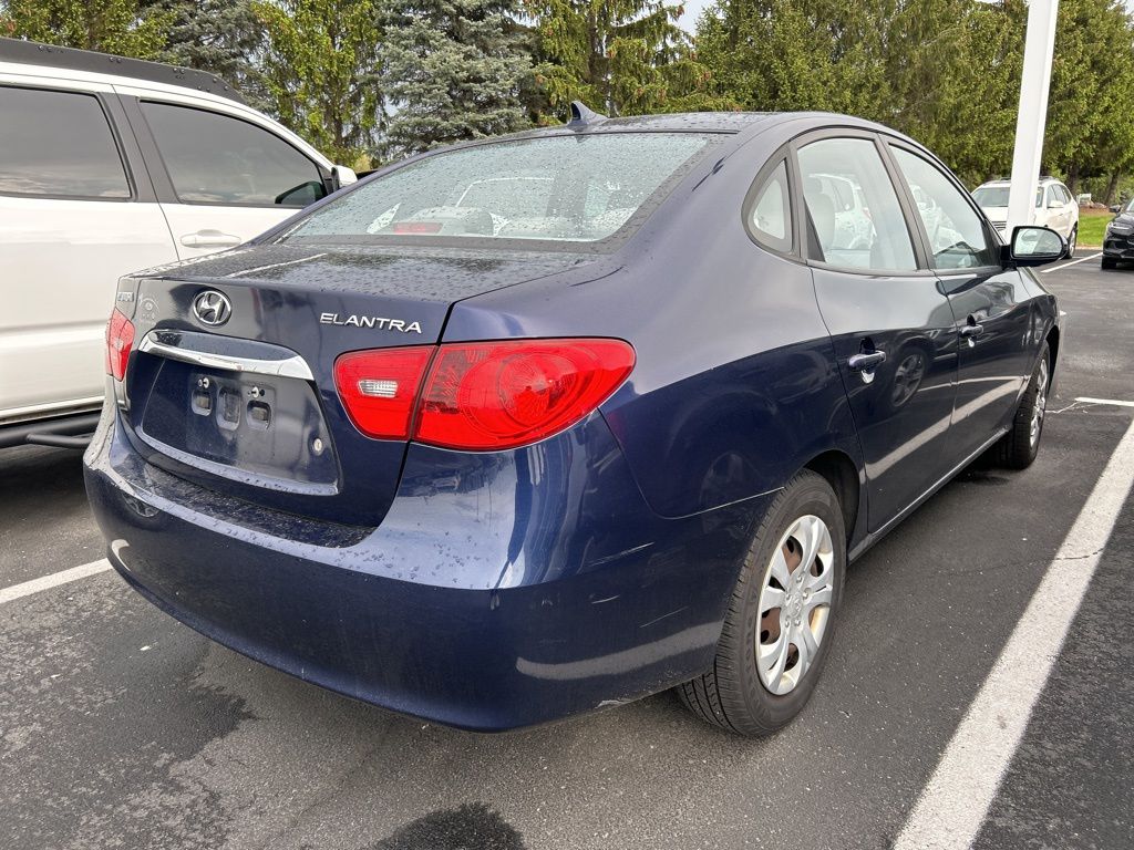 2010 Hyundai Elantra GLS 3