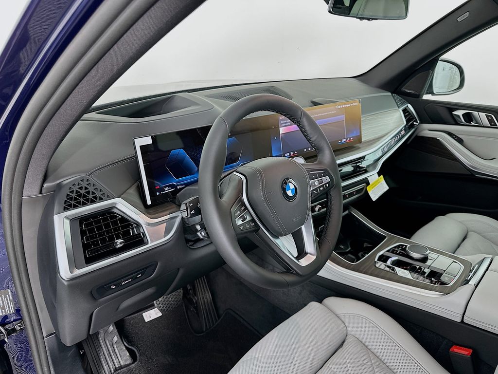 Thumbnail: 2026 BMW X5 - 9