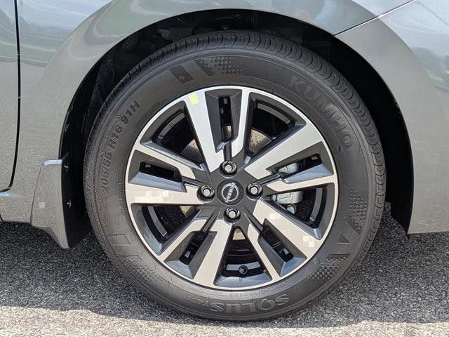 New 2025 Nissan Versa Sedan