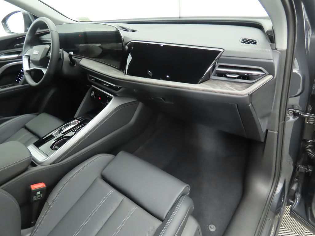 2025 Audi Q5 Premium 19