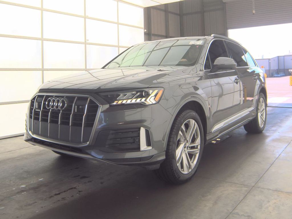 2024 Audi Q7 SUV / Crossover All-Wheel Drive 8-Speed Automatic