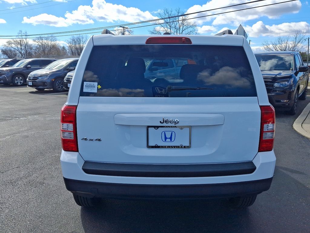 2016 Jeep Patriot Sport 9