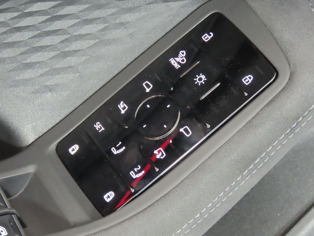 Thumbnail: 2025 Audi S5 - 27