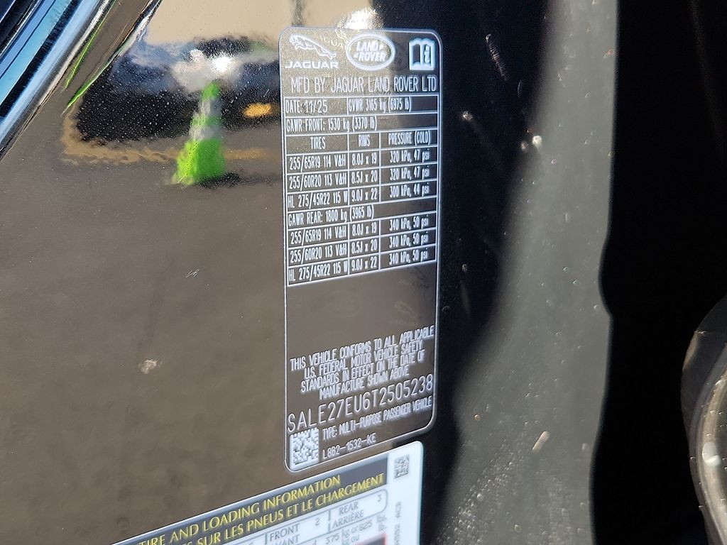 Thumbnail: 2026 Land Rover Range Rover Sport - 10