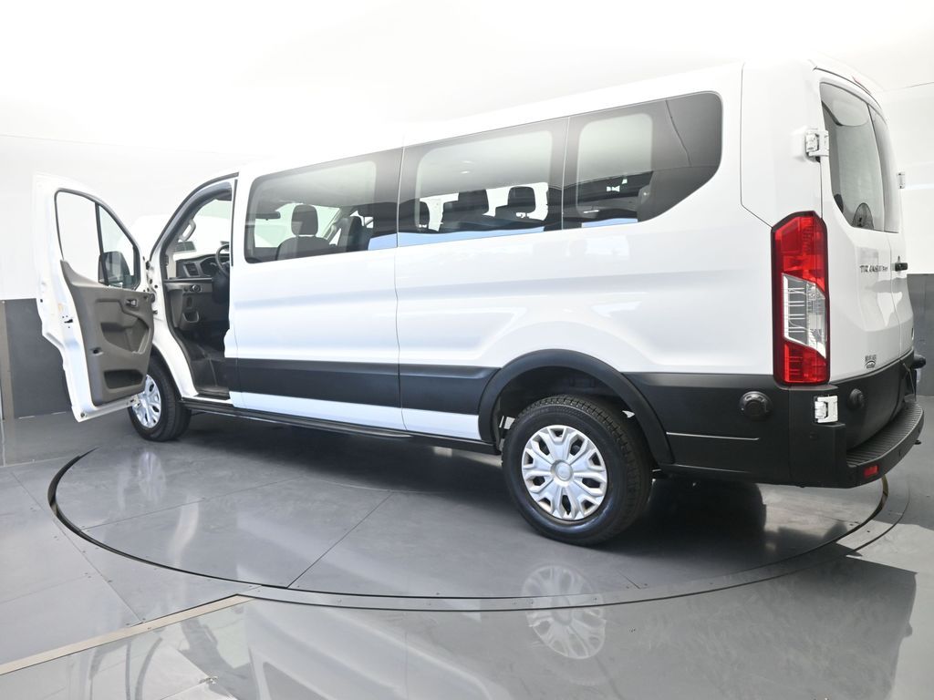 Used 2024 Oxford White Ford XLT image 75