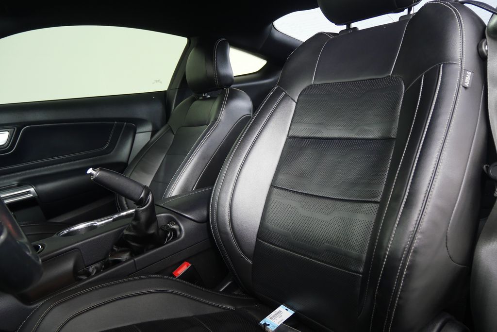 2018 Ford Mustang GT Premium 11
