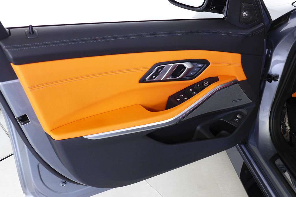 Thumbnail: 2022 BMW M3 - 11