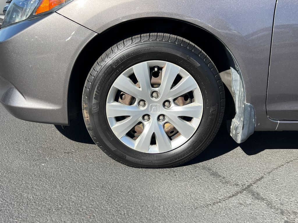 Thumbnail: 2012 Honda Civic - 6