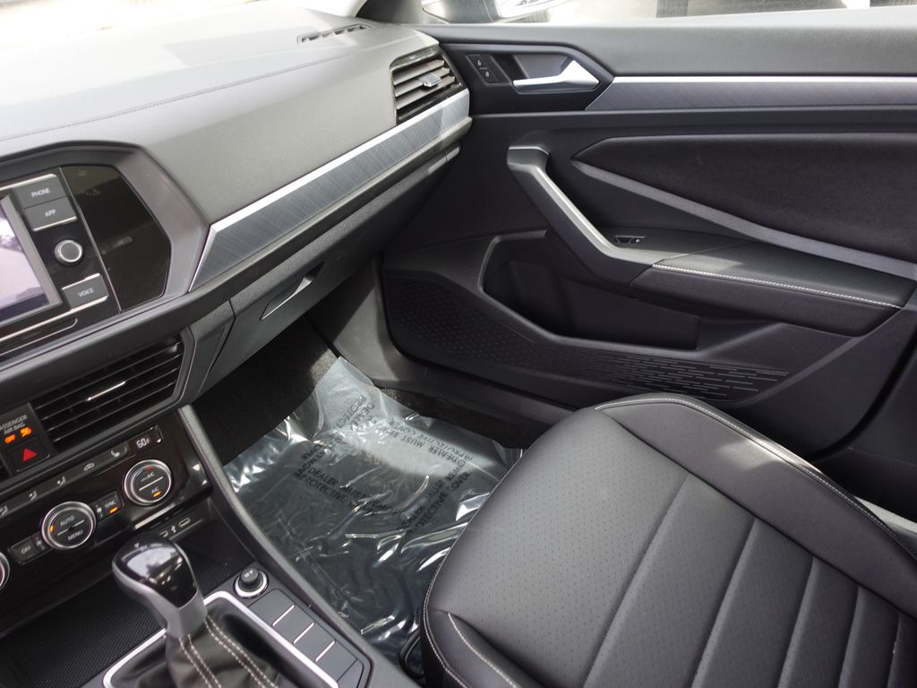 Used 2024  Volkswagen 1.5T SE image 21