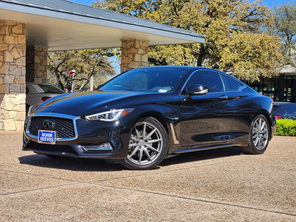 2019 INFINITI Q60 3.0t Luxe Coupe RWD