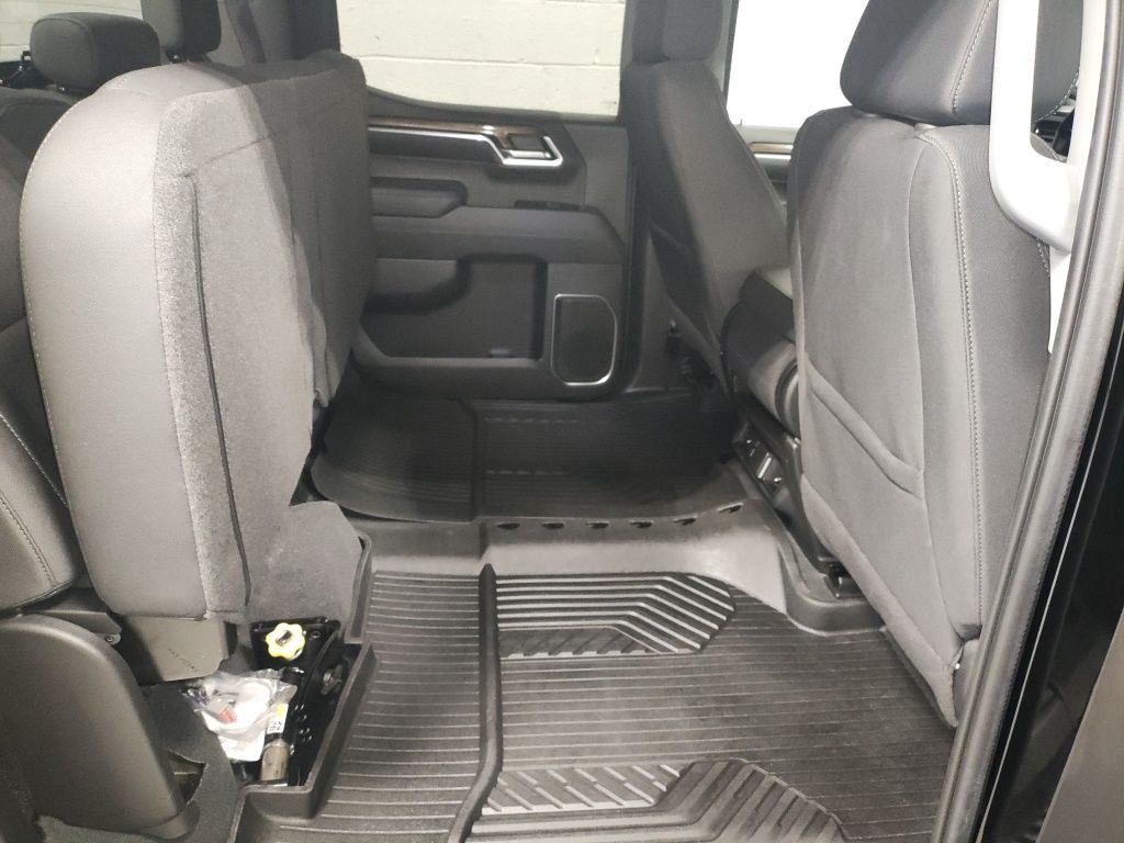 Used 2022 Black Chevrolet LT image 13