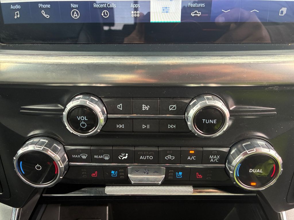 Used Car 2022 Ford F-150  Lariat For Sale Under $40,000 In Austin, Texas