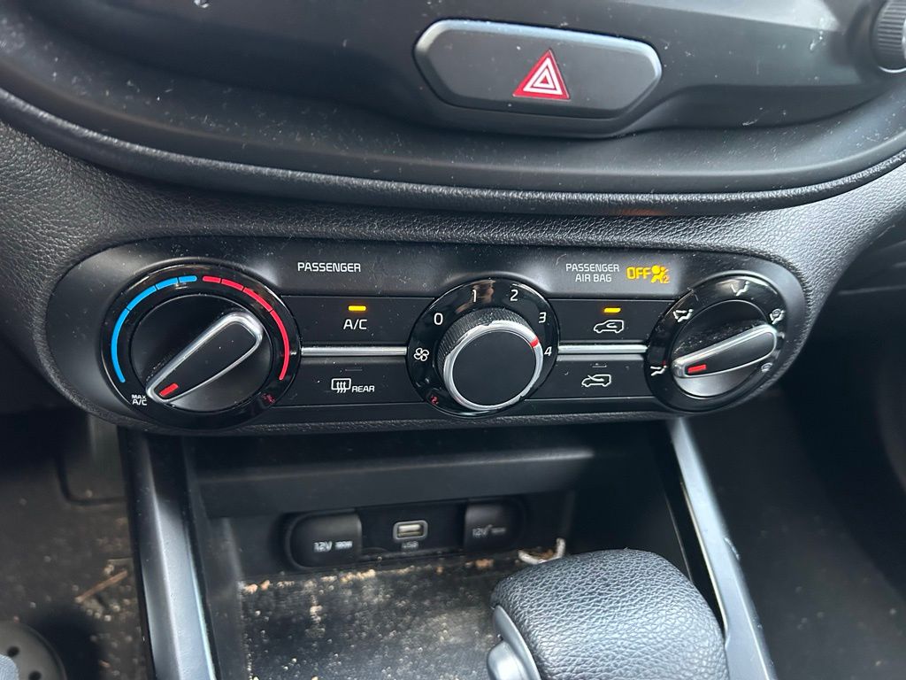 Thumbnail: 2020 Kia Soul - 25