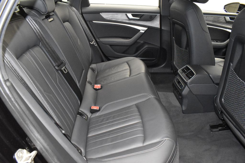 Thumbnail: 2024 Audi A6 - 32