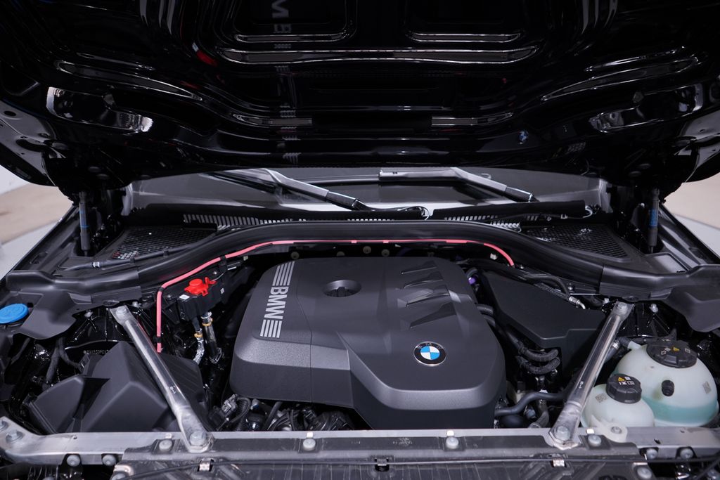 Thumbnail: 2026 BMW X3 - 14