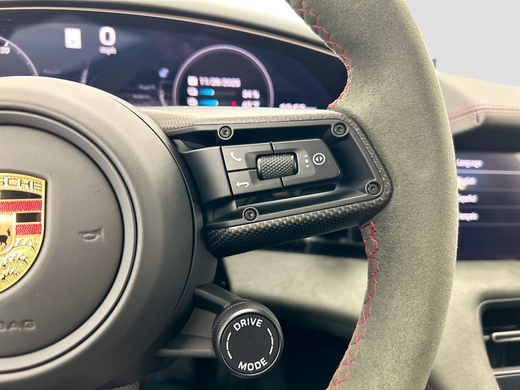 Thumbnail: 2023 Porsche Taycan - 15