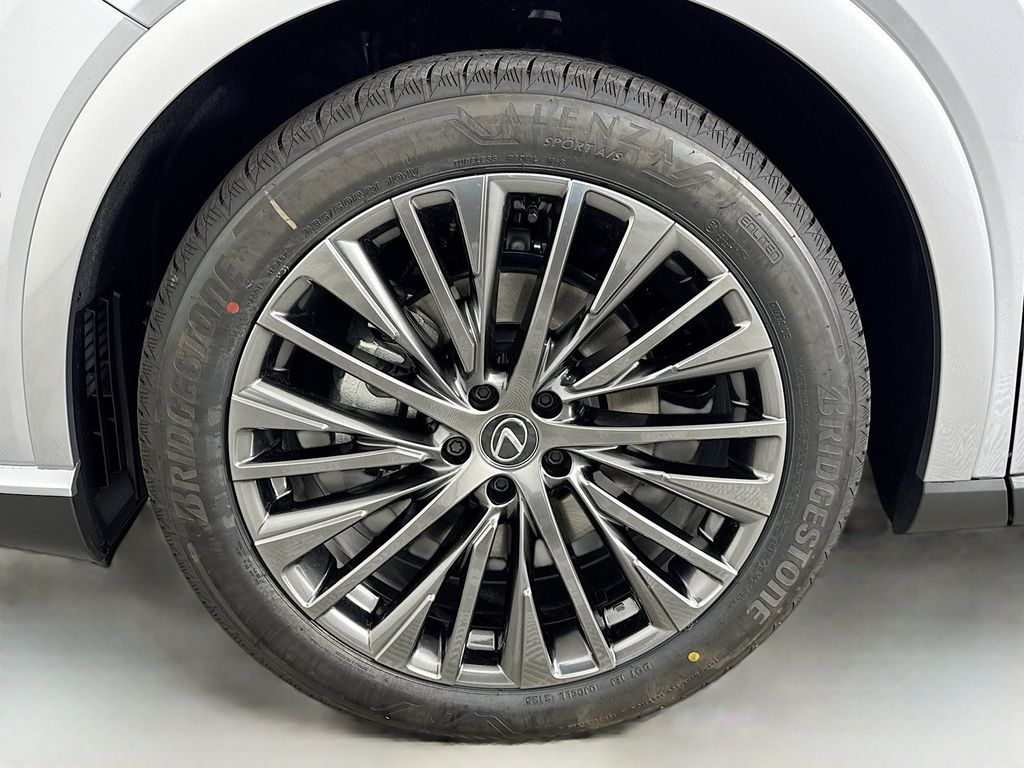 Thumbnail: 2025 Lexus RX - 23