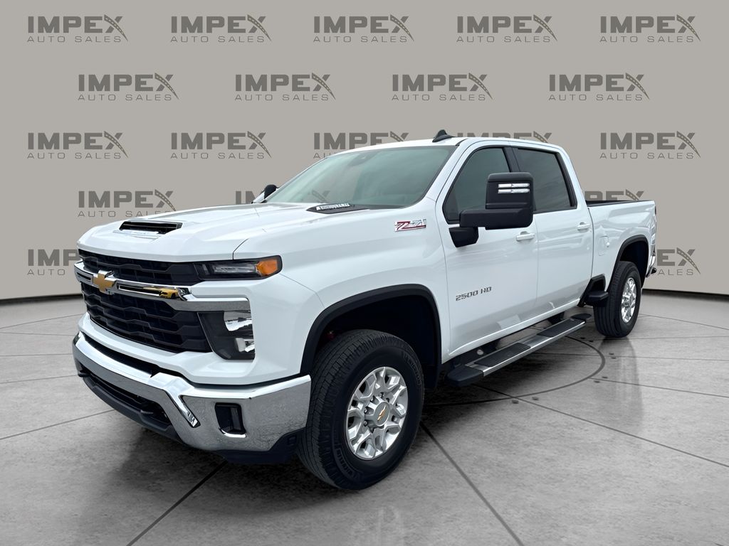 Summit White 2025 Chevrolet Silverado 2500HD LT Crew Cab 4WD Pickup Truck Four-Wheel Drive Automatic