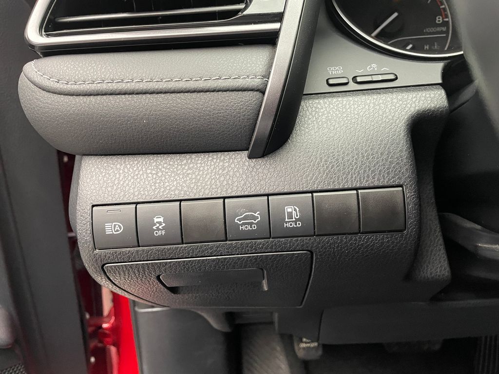 Thumbnail: 2023 Toyota Camry - 21