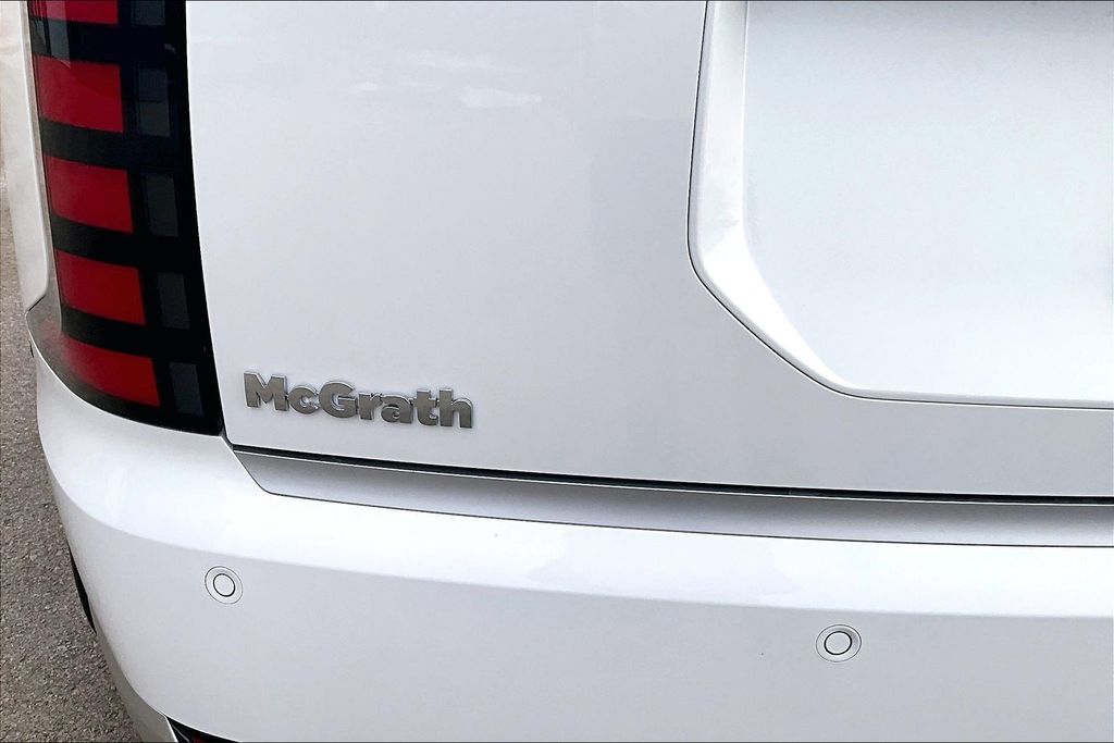 New 2026 White Hyundai Calligraphy image 8