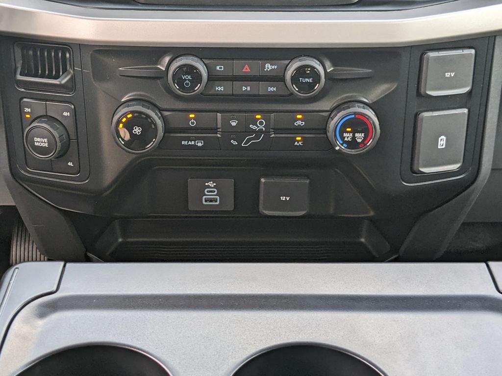 2025 Ford F-250 Super Duty XL