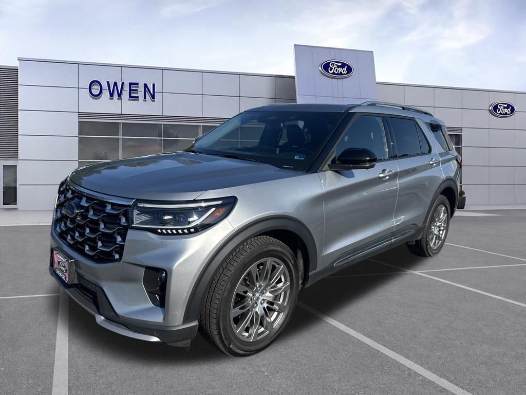 2025 Ford Explorer Platinum AWD