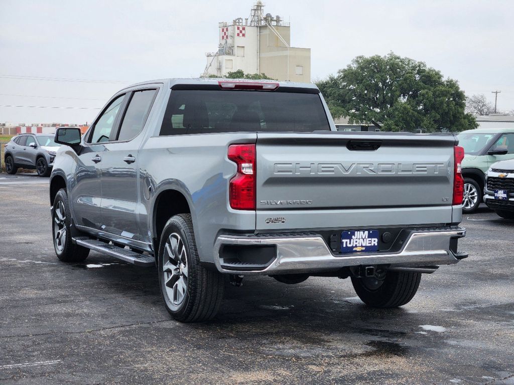 2025 Chevrolet Silverado 1500 LT 4