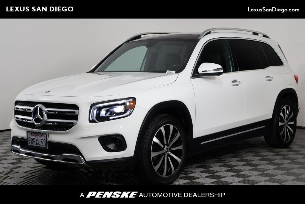 Thumbnail: 2021 Mercedes-Benz GLB - 1