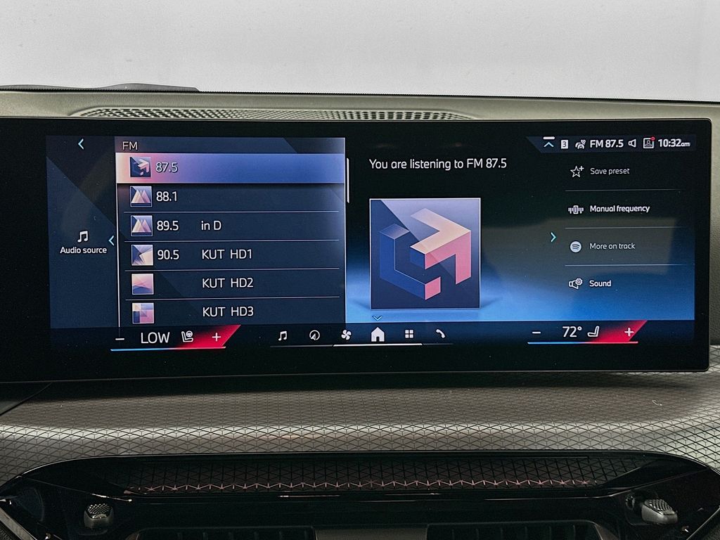 Thumbnail: 2026 BMW 3 Series - 11