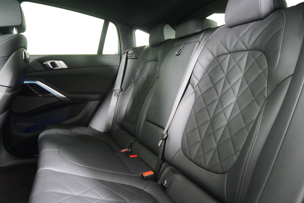 Thumbnail: 2025 BMW X6 - 17