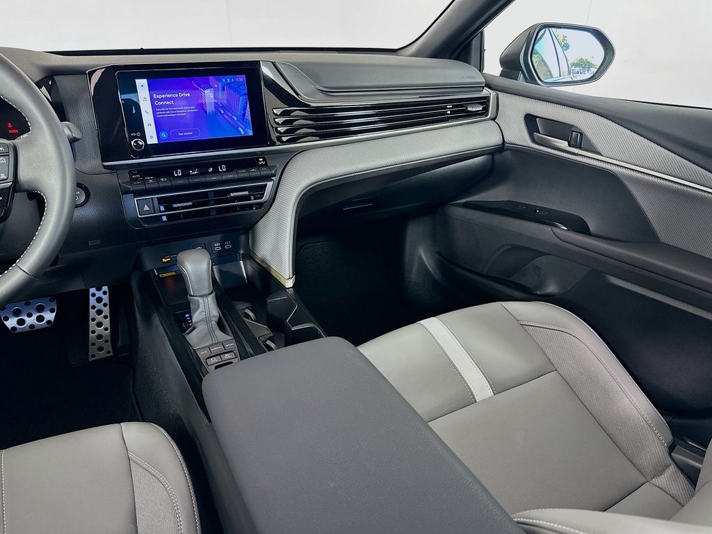 Thumbnail: 2025 Toyota Camry - 23