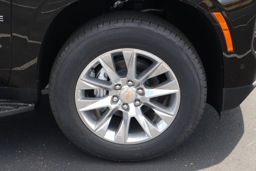 Thumbnail: 2025 Chevrolet Tahoe - 5