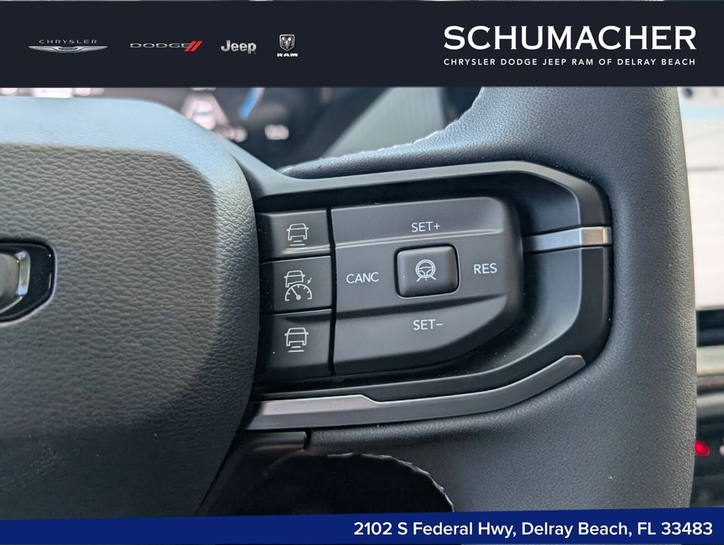 new 2026 Jeep Cherokee car, priced at $37,210