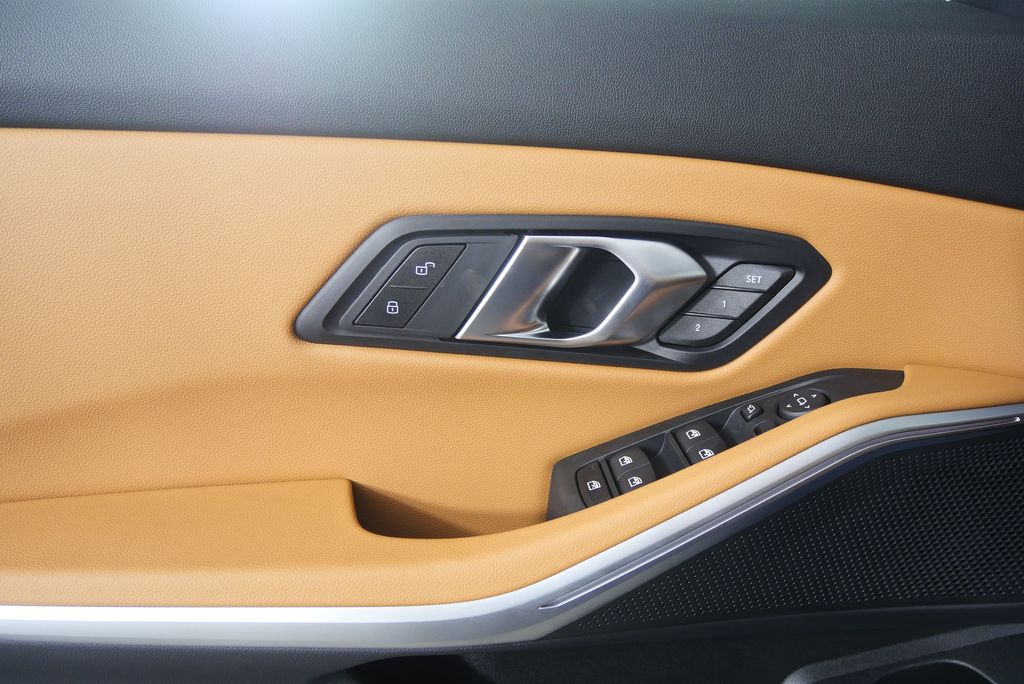 Thumbnail: 2026 BMW 3 Series - 8